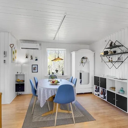 4 Bedroom Stunning In Feriehus *