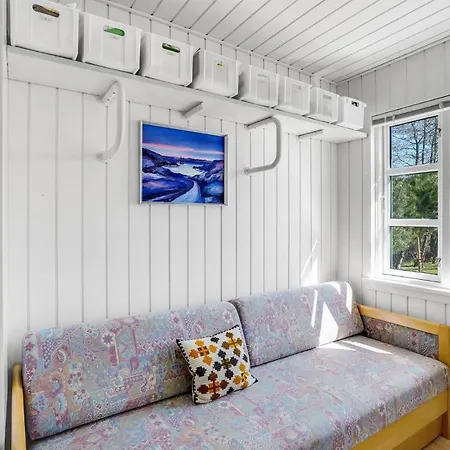 4 Bedroom Stunning In * Thyholm