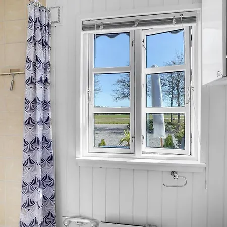 4 Bedroom Stunning In * Thyholm